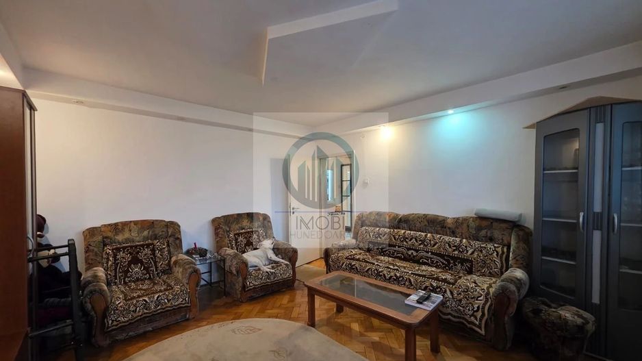 Apartament 3 camere decomandat, Deva - Str. Progresului  65 mp Etaj 4 - Poză 9