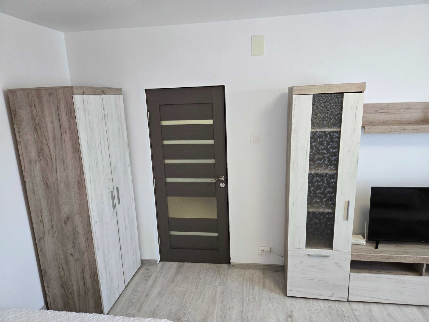 Garsonieră Pantelimon 32 mp 10 min metrou - Poză 6