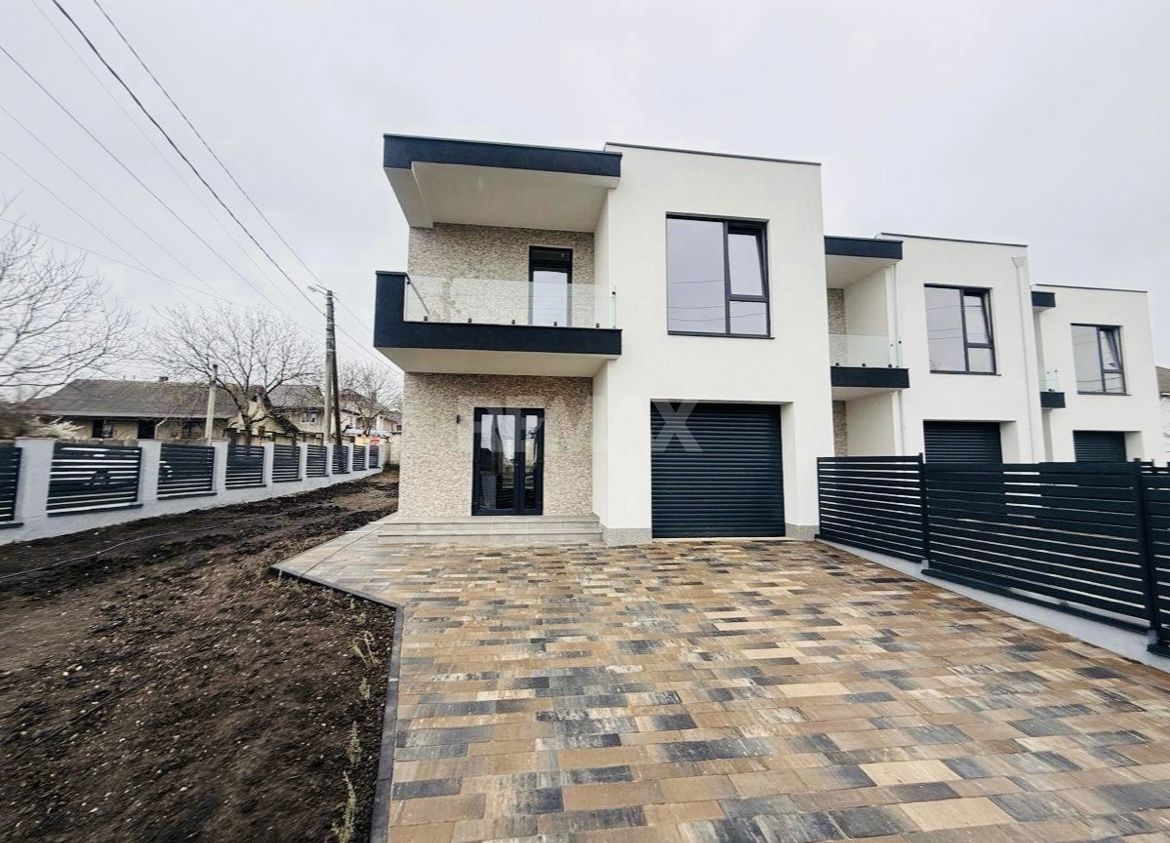 TownHouse in Ialoveni - Poză 2