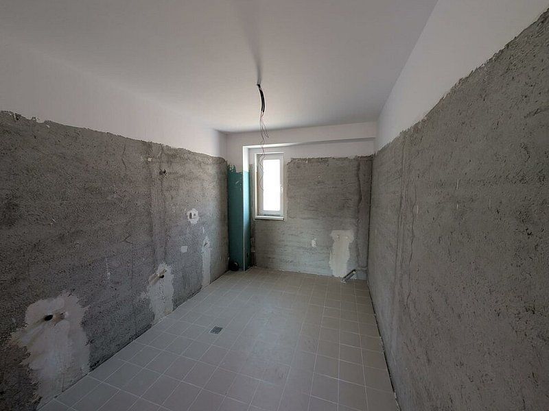 Casă Spațioasă 242 mp Utili și 600 mp Teren – Dragomirești-Deal - Poză 21