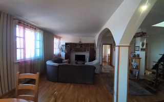 Apartament 3 camere | 120 MP | Ultracentral | Terasă + Pod | 93.800 € - Poză 2