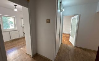 Apartament 2 camere decomandat str. Crângului (parter) lângă liceul Economic - Poză 5
