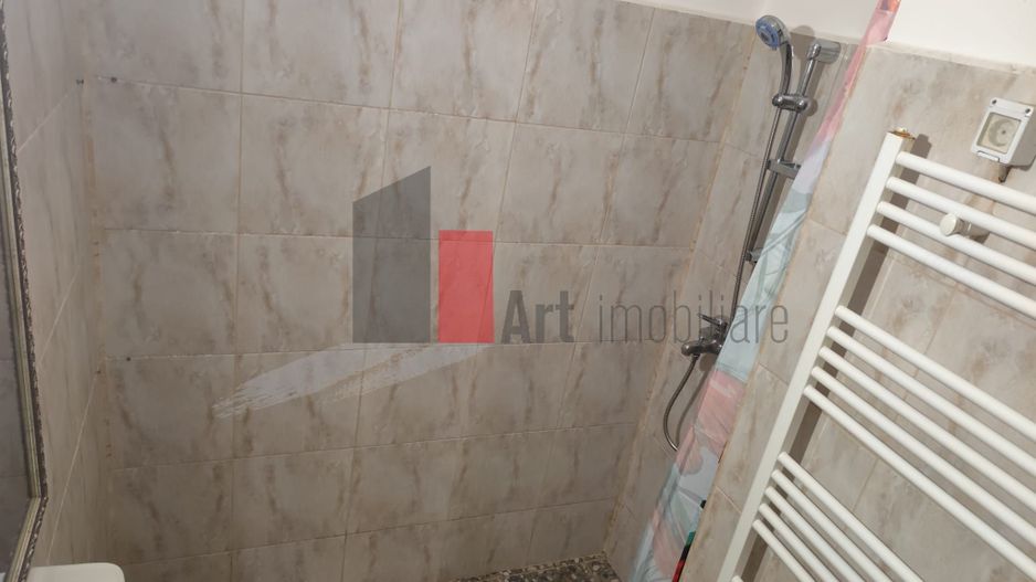 Apartament de vanzare cu 2 camere in zona Pajura. - Poză 43