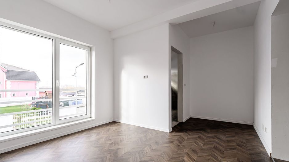Casă nouă, în cartier Finberg Gai - Poză 7