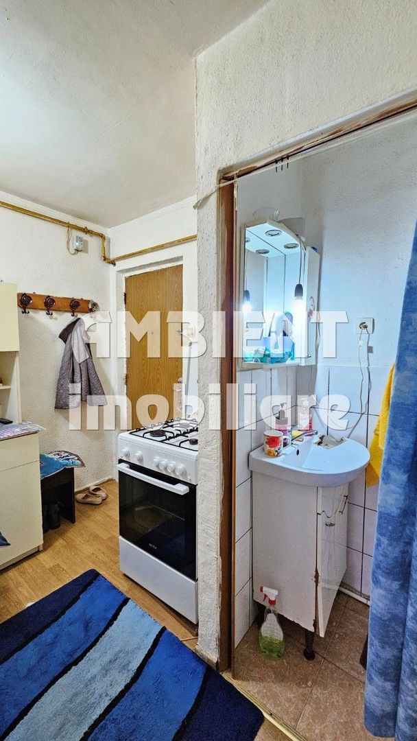 Garsonieră renovată, parter, zona Industriala; - Poză 2