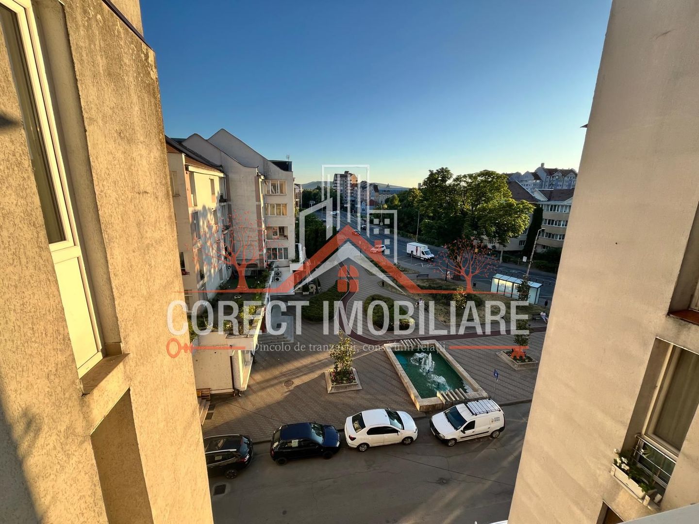 De vânzare apartament 2 camere decomandate – zonă centrală Bulevardul - Poză 1