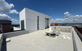 View panoramic , 3 camere +birou/dressing , parcare, Europa - Poză 7