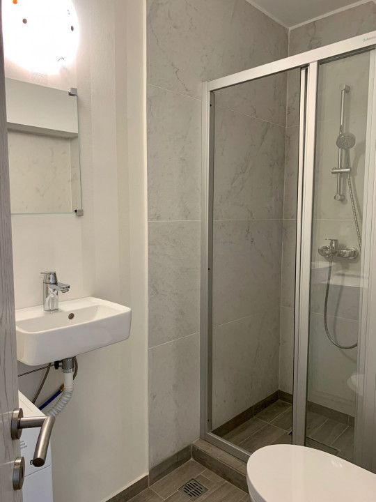 Inchriere Apartament 3 Camere zona Ultracentrala Bloc Nou - Poză 6