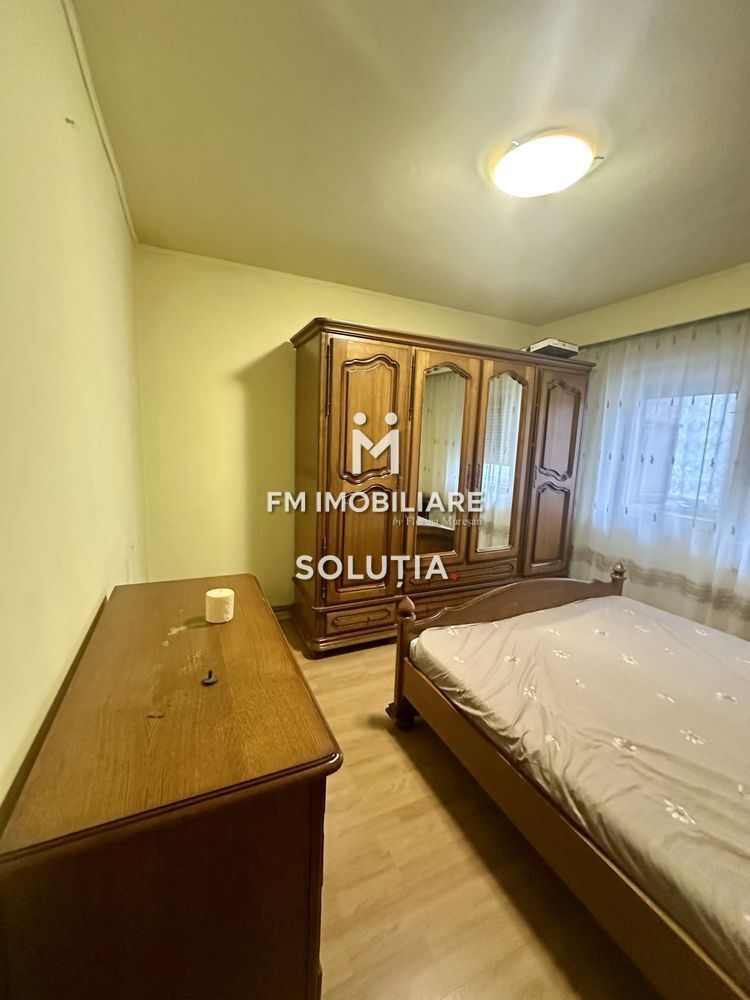 Apartament 3 camere, decomandat + Garaj, Str Moldovei! - Poză 3