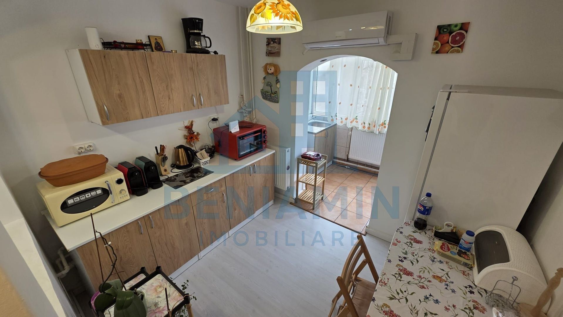 Apartament-Doua-Camere-Decomandat-1Mai-Etaj 2 - Poză 3