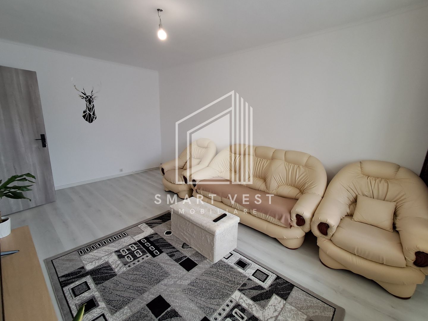 Apartament 3 camere | Etajul 3 | Zona Micro 17 - Poză 2