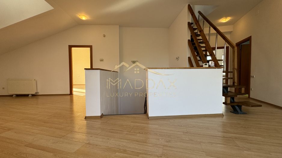Vila Individuala 7 camere*Piscina*Teren 1000 mp / 8 parcari// Erou Iancu Nicolae - Poză 30