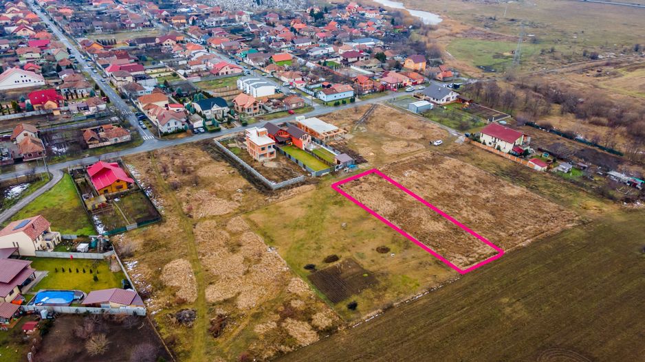 Teren de vanzare in cartierul Poltura - Poză 1
