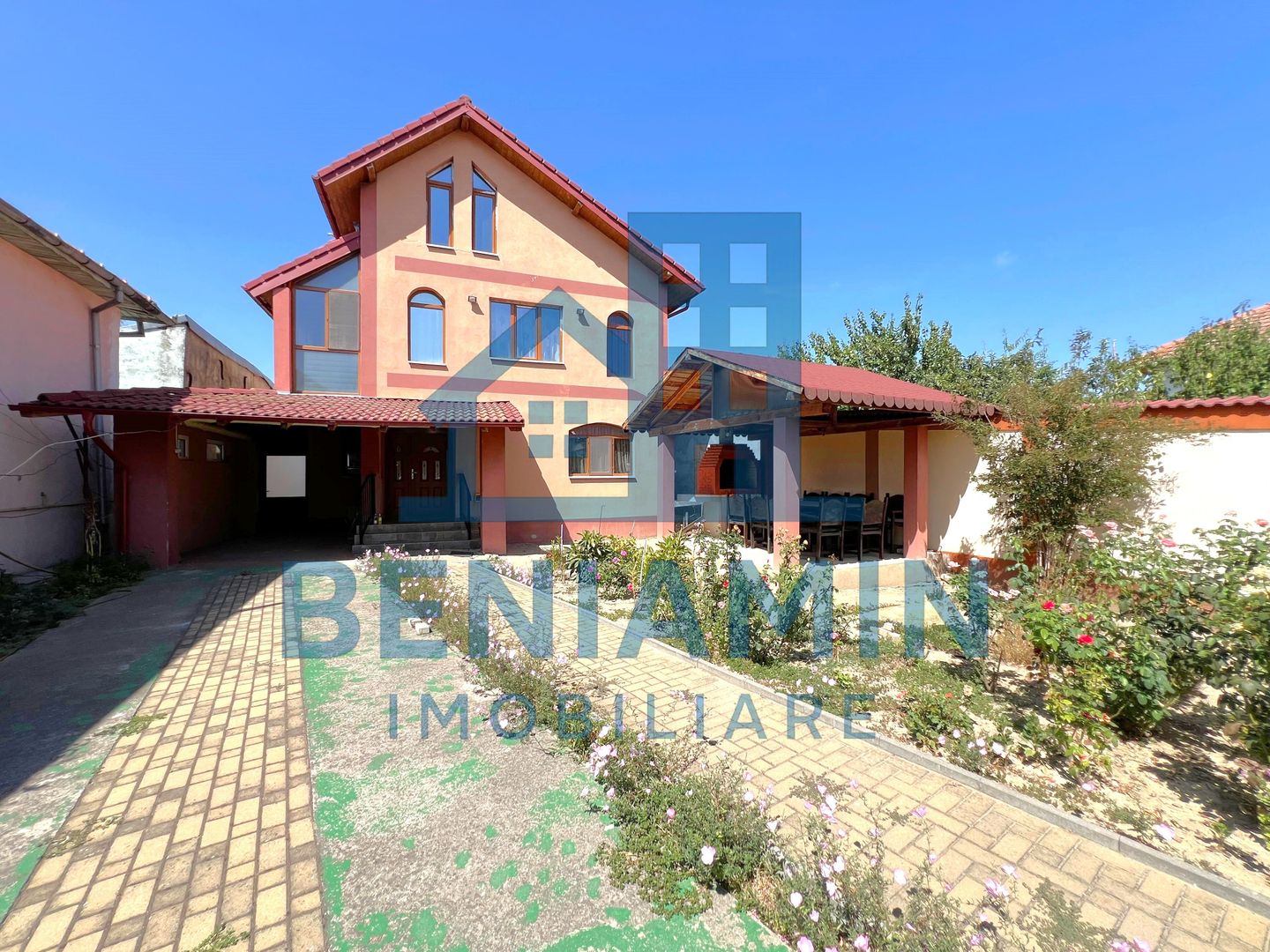 5 Dormitoare-2 bucatari-3 bai-Living-Toate utilitatile-Popoveni - Poză 8