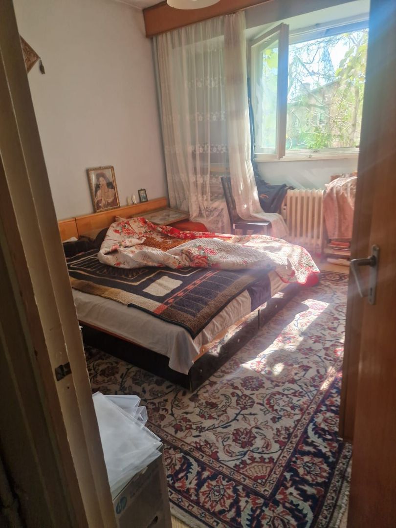 Vanzare apartament 2 camere - Sos. Stefan cel Mare Lizeanu - Poză 5