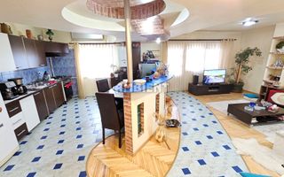 Apartament cu 4 camere, mobilat și utilat, zona TRAIAN; - Poză 2