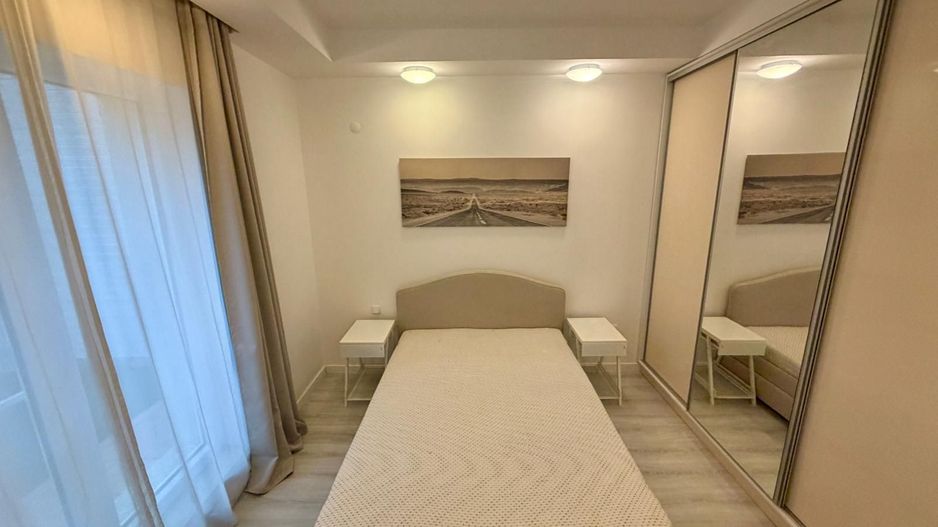 COSMOPOLIS - Apartament cu 3 camere si gradina, mobilat si utilat. - Poză 4