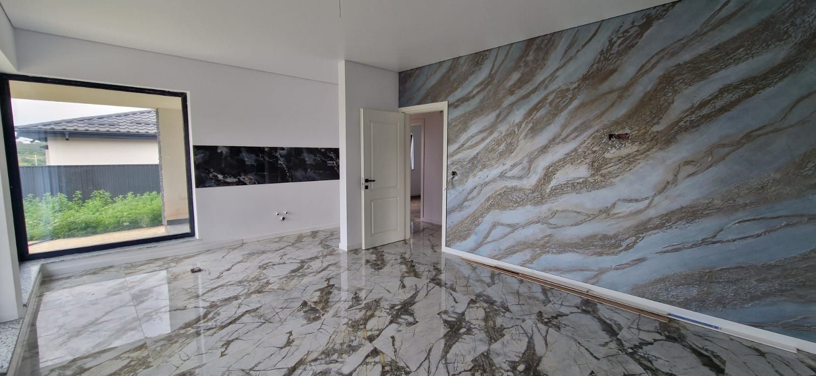 Casa 3  camere INTABULATA 70 mp.  Bucium Visan 140000 euro - Poză 1