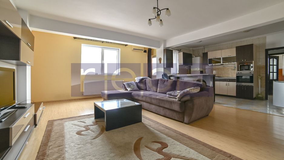 Vanzare apartament 3 camere constructie 2010 | Stefan cel Mare-Parcul Circului - Poză 2