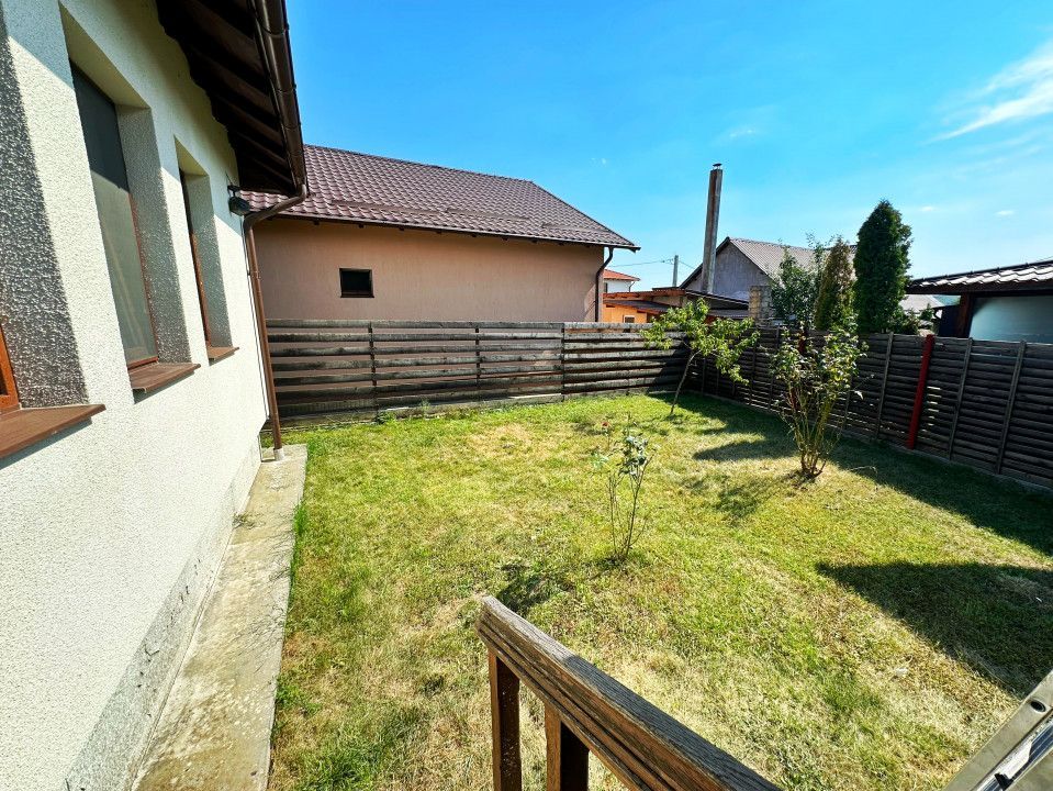 Inchiriere Casa pe parter 3 camere la 1,5 km de Lidl Trivale - Poză 3