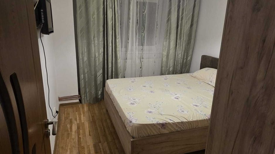 Apartament 2 camere decomandat- Rovine - Poză 2