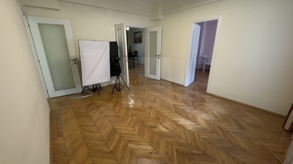 4 camere 113mp | Universitate | Parcare subterana | Boxa - Poză 12