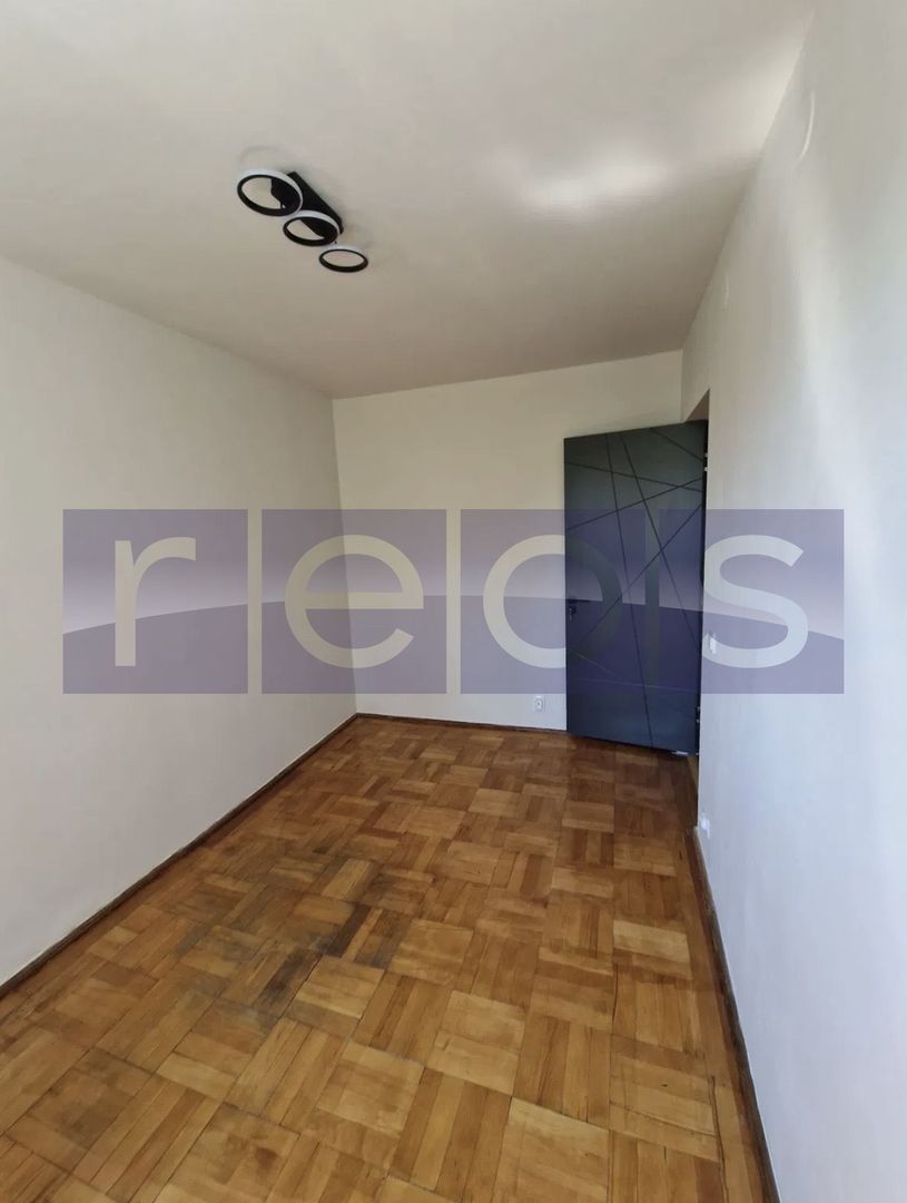 VÂNZARE 3 CAMERE | ZONA TITAN | BLOC REABILITAT - Poză 3