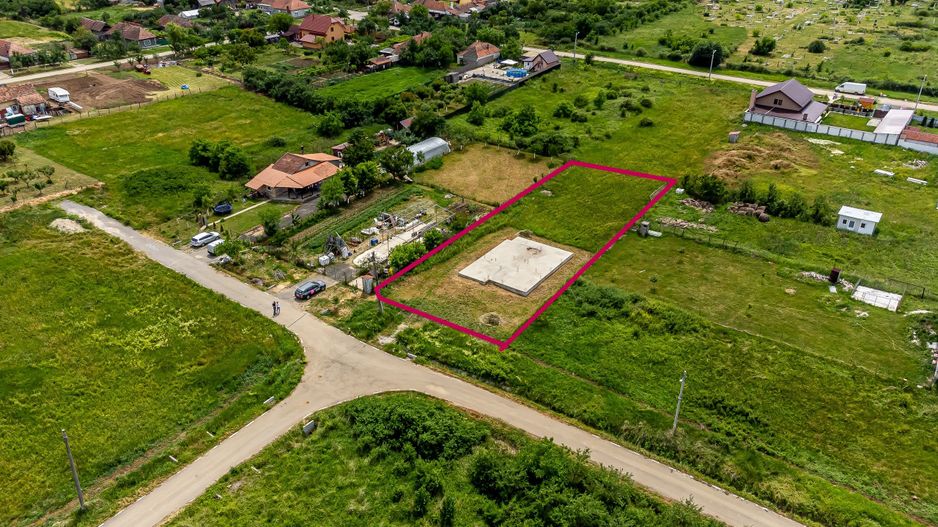 Teren cu proiect de casă și fundație realizată - Frumușeni - Poză 6