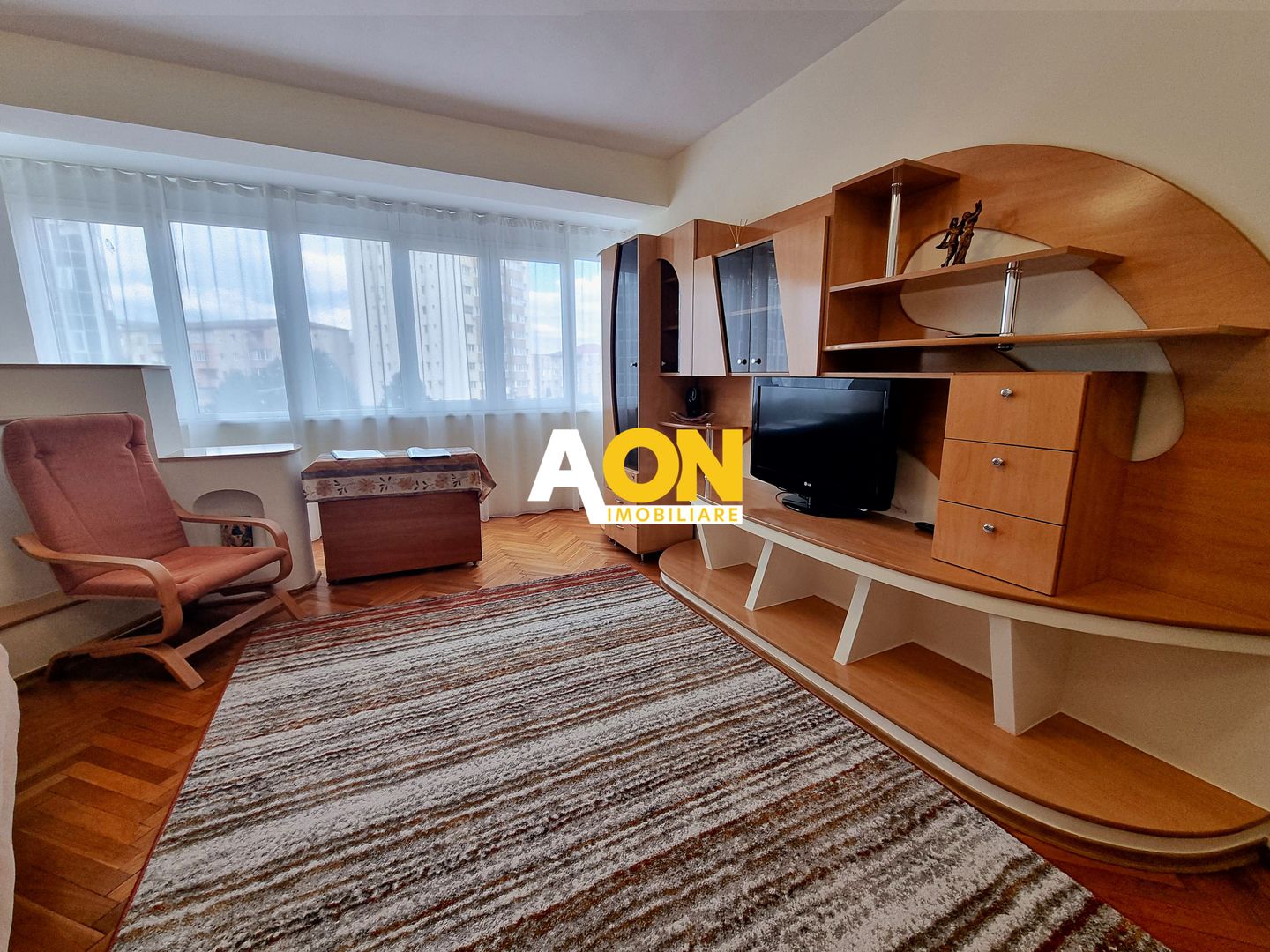 Apartament 3 camere, 78 mp utili, etaj 2, Cetate - Poză 3