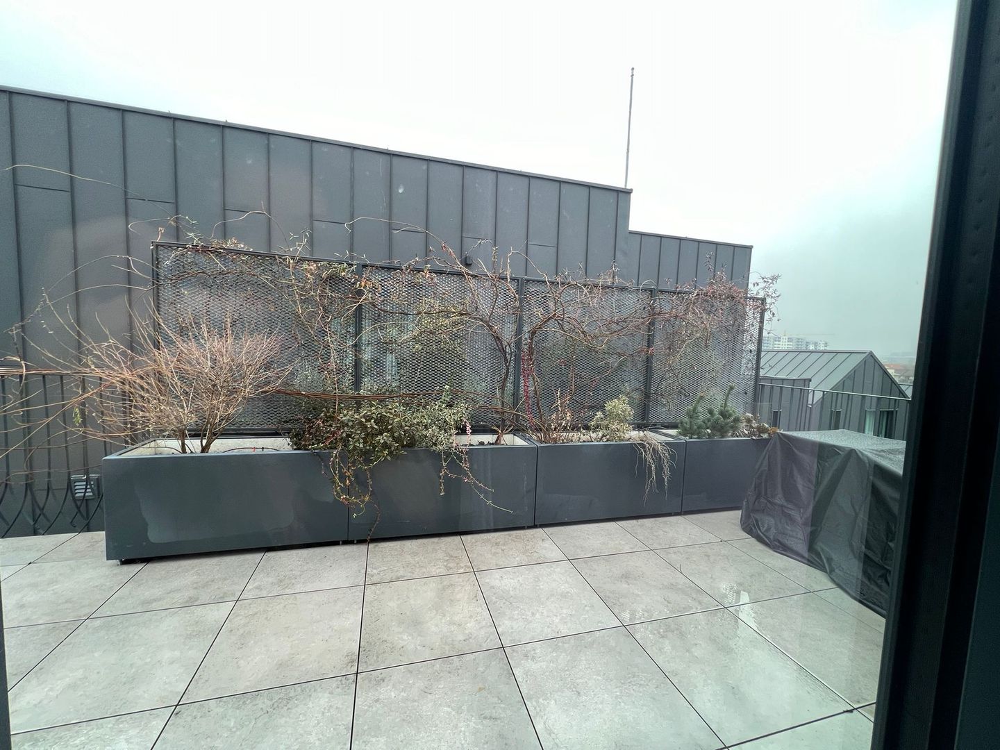 Inchiriere apartament 3 camere Avalon Estate - Poză 23