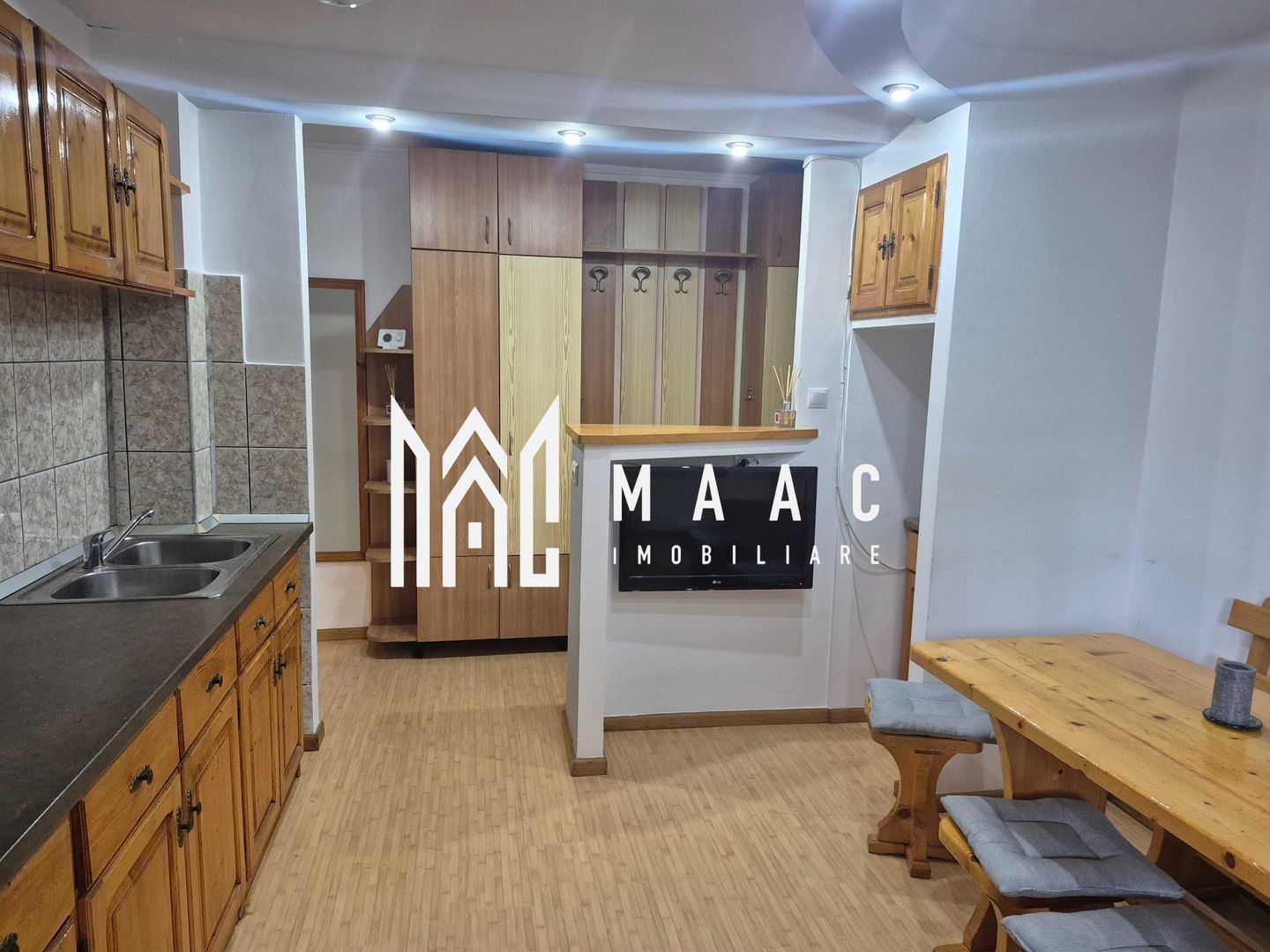 Apartament 2 camere I Decomandat I Vasile Aaron - Poză 4