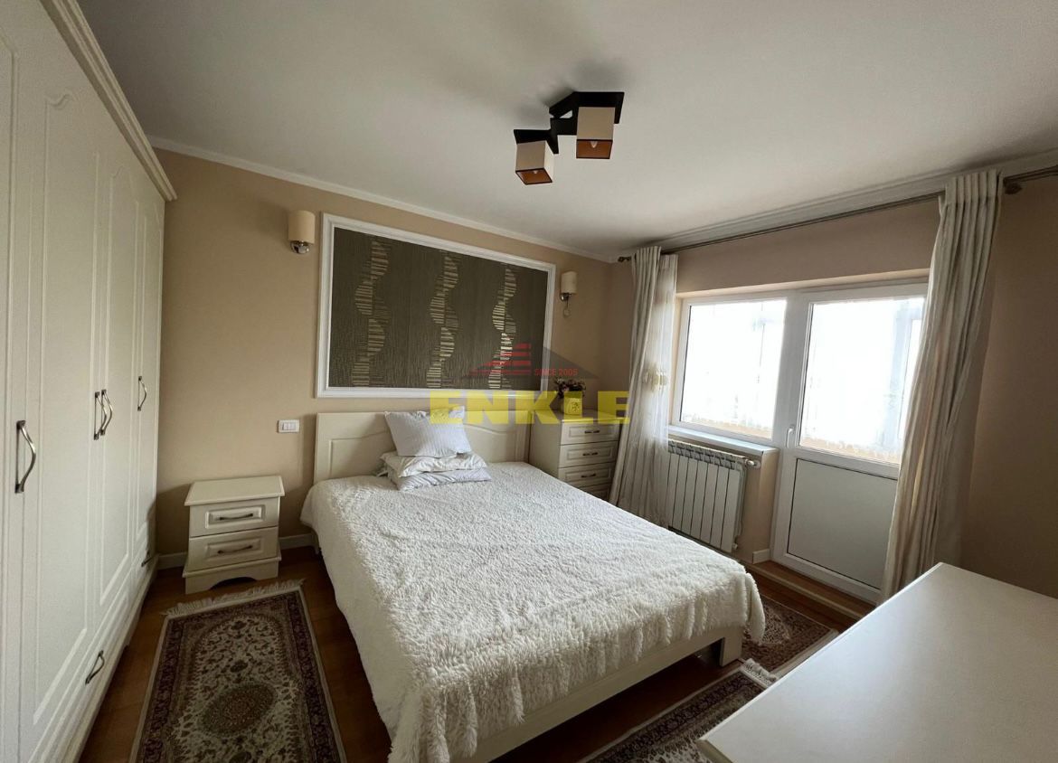 De inchiriat apartament cu 3 camere, Zona Stejari - Poză 2