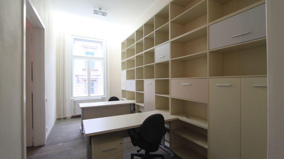 Spațiu de birouri mobilat - 120mp  în zona Unirii. - Poză 11