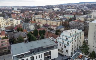 Penthouse cu 3 camere dispus pe două nivele cu terasă panoramică - Poză 1