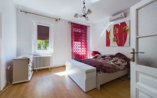 Casă individuală cu 4 camere, zonă centrală - Poză 21