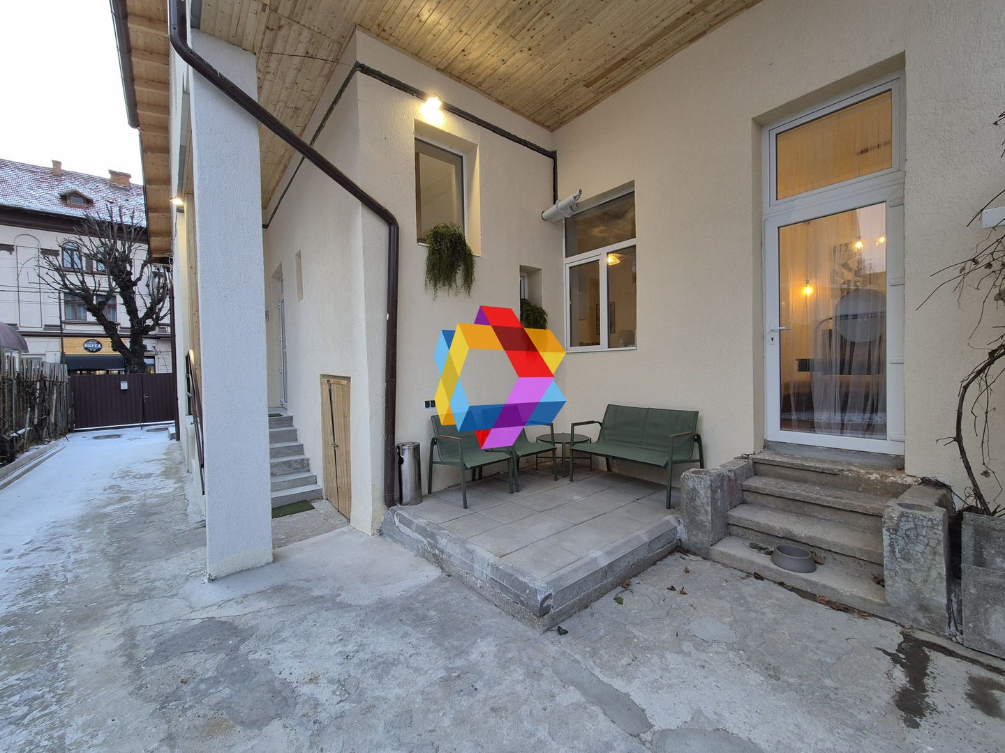 Spatiu comercial -242 mp - Poză 21