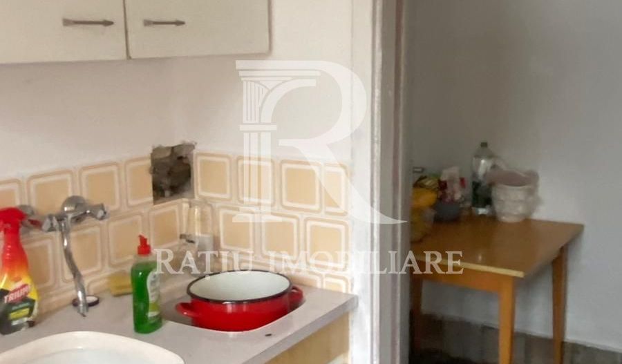 Casă din cărămidă | Teren 2000 mp|Anexe tradiționale | Bojt - Poză 29