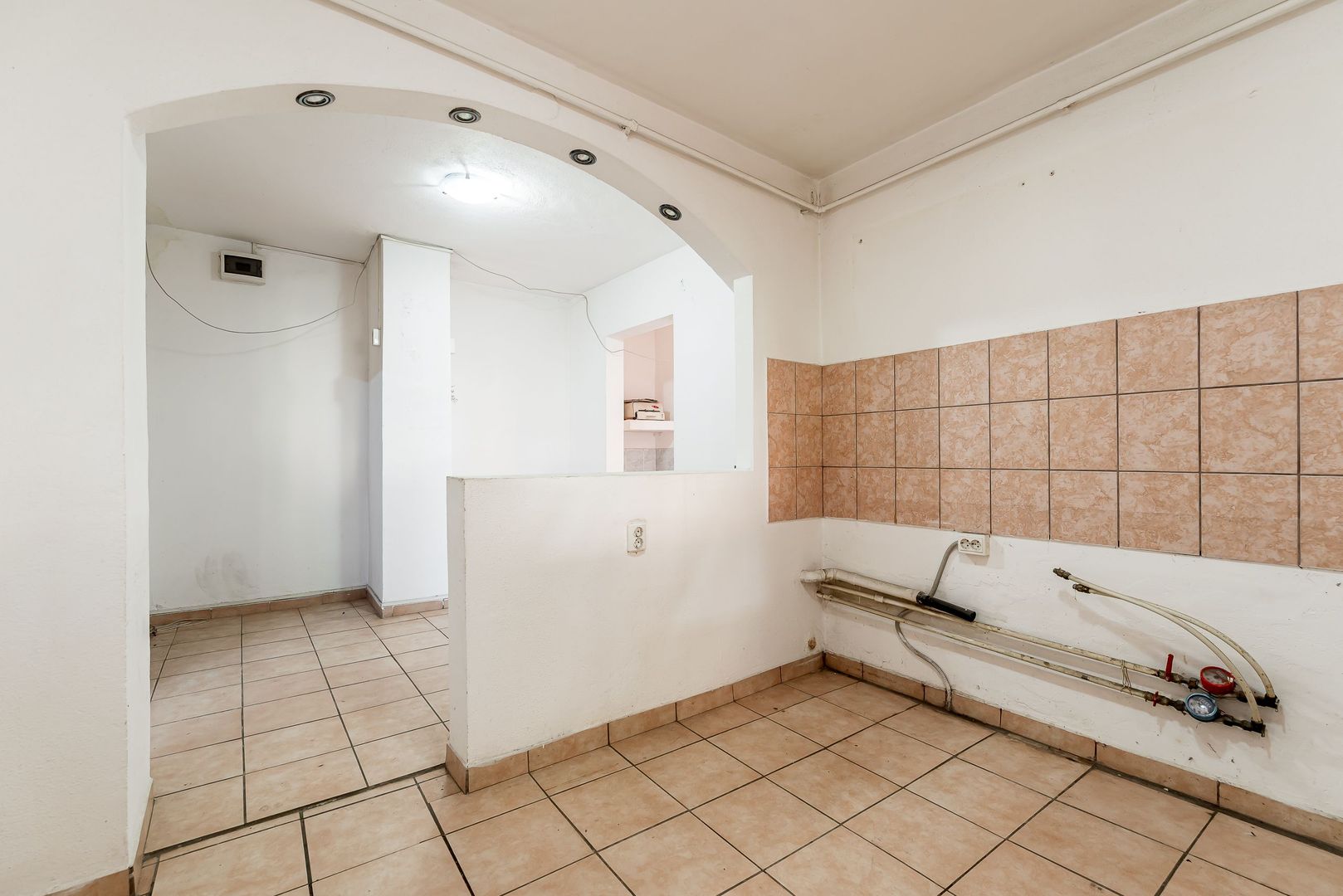 Apartament 2 camere, decomandat | Str Banul Maracine - Poză 4