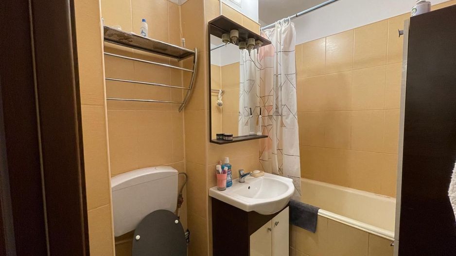 AP. 2 CAMERE APARATORI, BUCATARIE INCHISA, LOC DE PARCARE ADP, MODERN - Poză 5