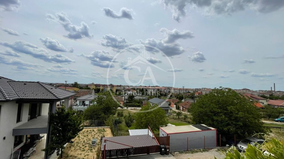 Casa de vanzare cu 3 camere tip duplex in zona Rogerius Oradea - Poză 15