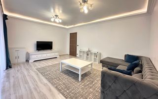 Vând apartament 3 camere 3 minute de Coresi complex ISARAN - Poză 2
