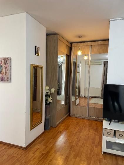 Apartament 2 camere de vânzare – zonă excelentă, aproape de metrou - Poză 15