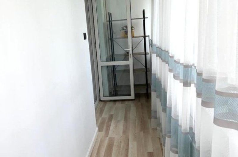 Apartament cu 3 camere, mobilat si utilat, etaj 1 -zona Tiglina 3 - Poză 5