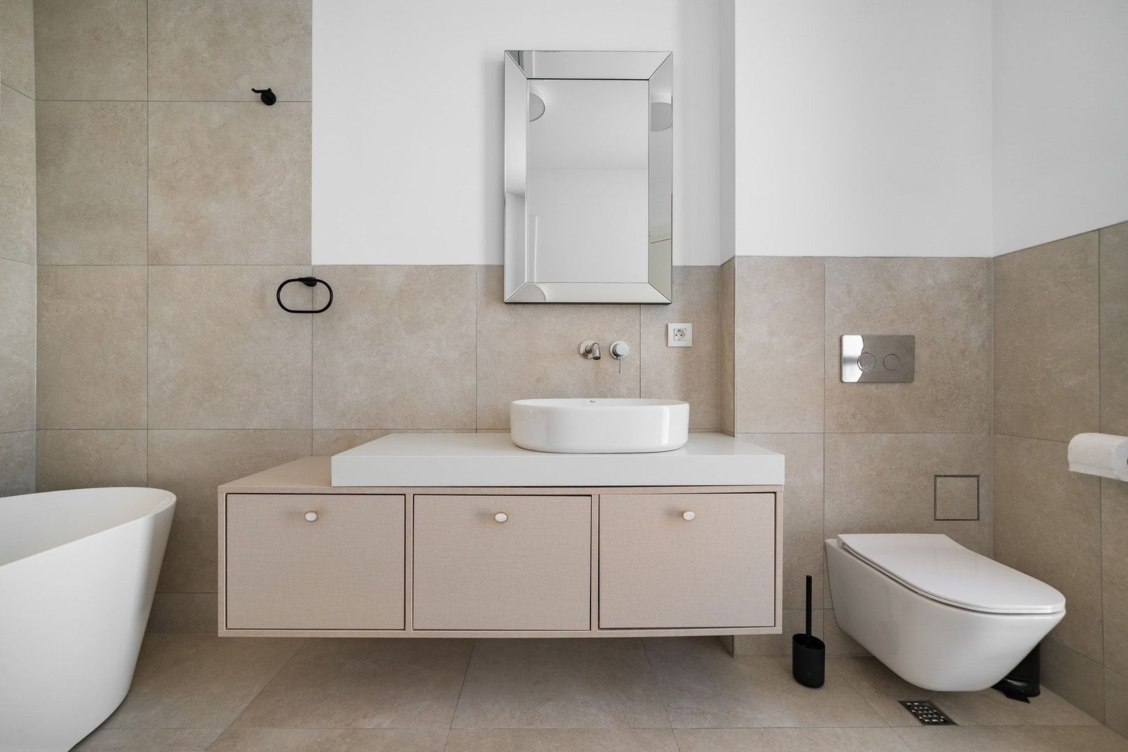 Apartament de 3 camere in Amber Forest - Poză 14