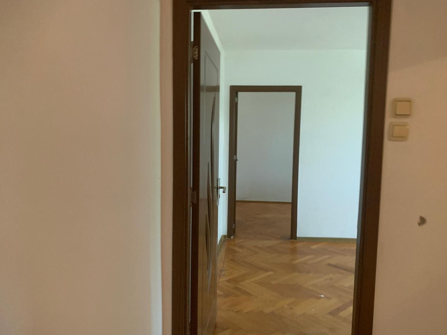 Apartament de 2 camere, 38 mp , et. 2 in Calea Sagului - Poză 7