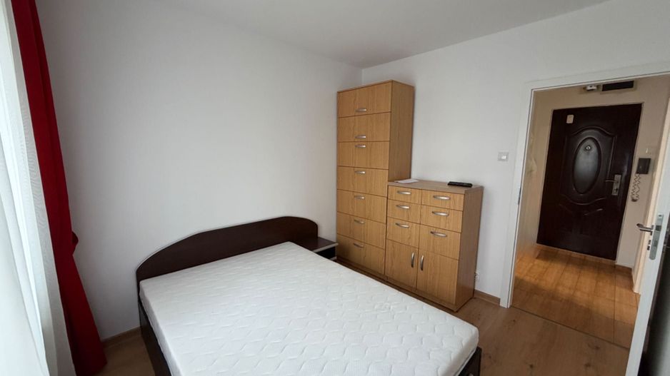 De Închiriat- Apartament 2 Camere, | Metrou Apărătorii Patriei - Poză 2