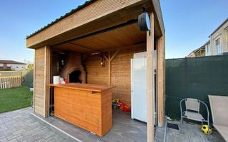 Casa mobilata cu curte de inchiriat - Poză 10