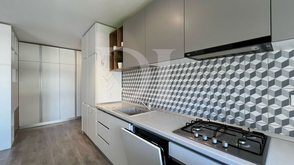 Apartament cu 2 camere semidecomandat , 57 mp, în zona BMW - Poză 4