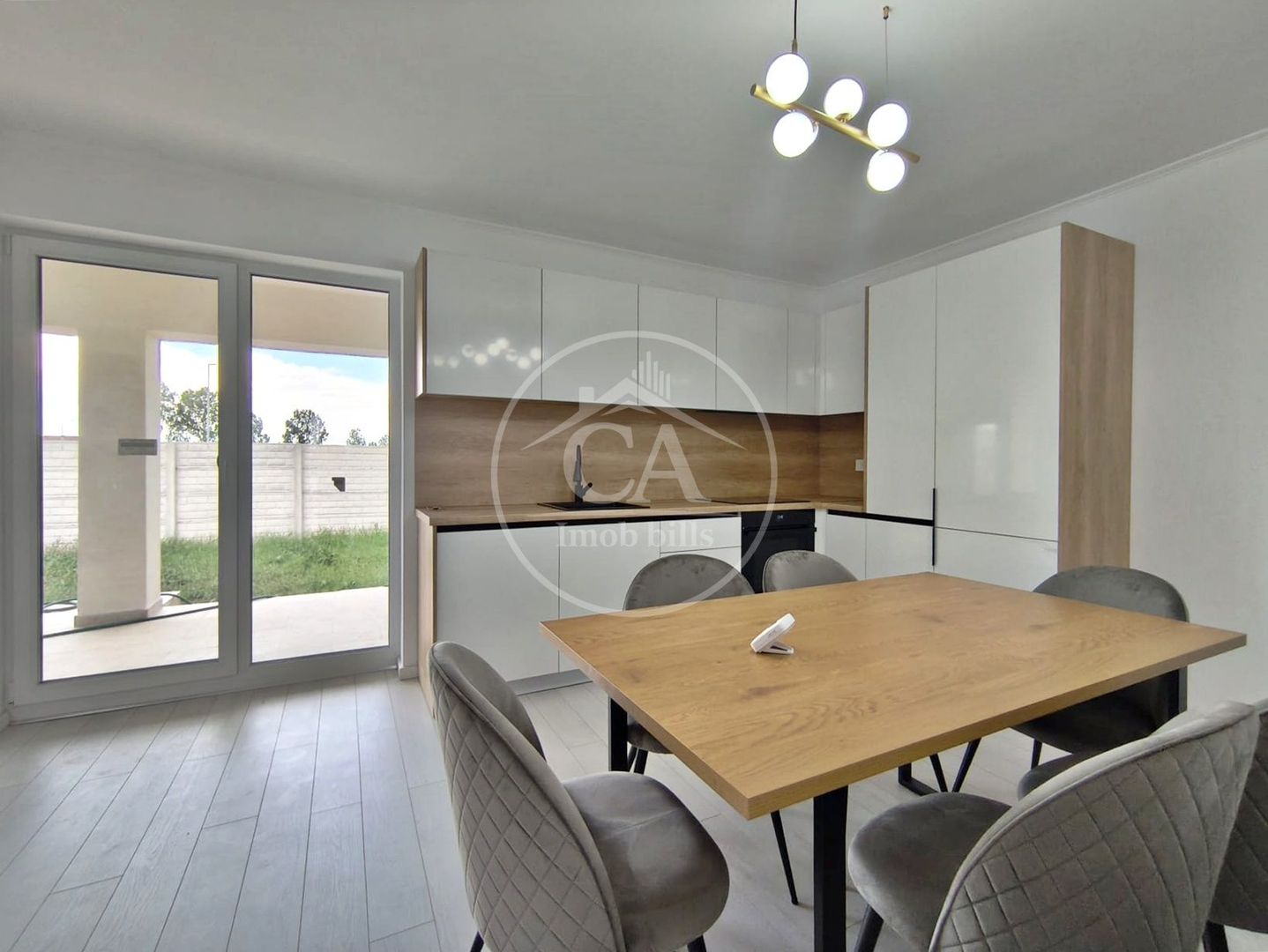 Casa de inchiriat cu 4 camere in Cheriu, Bihor - Poză 5