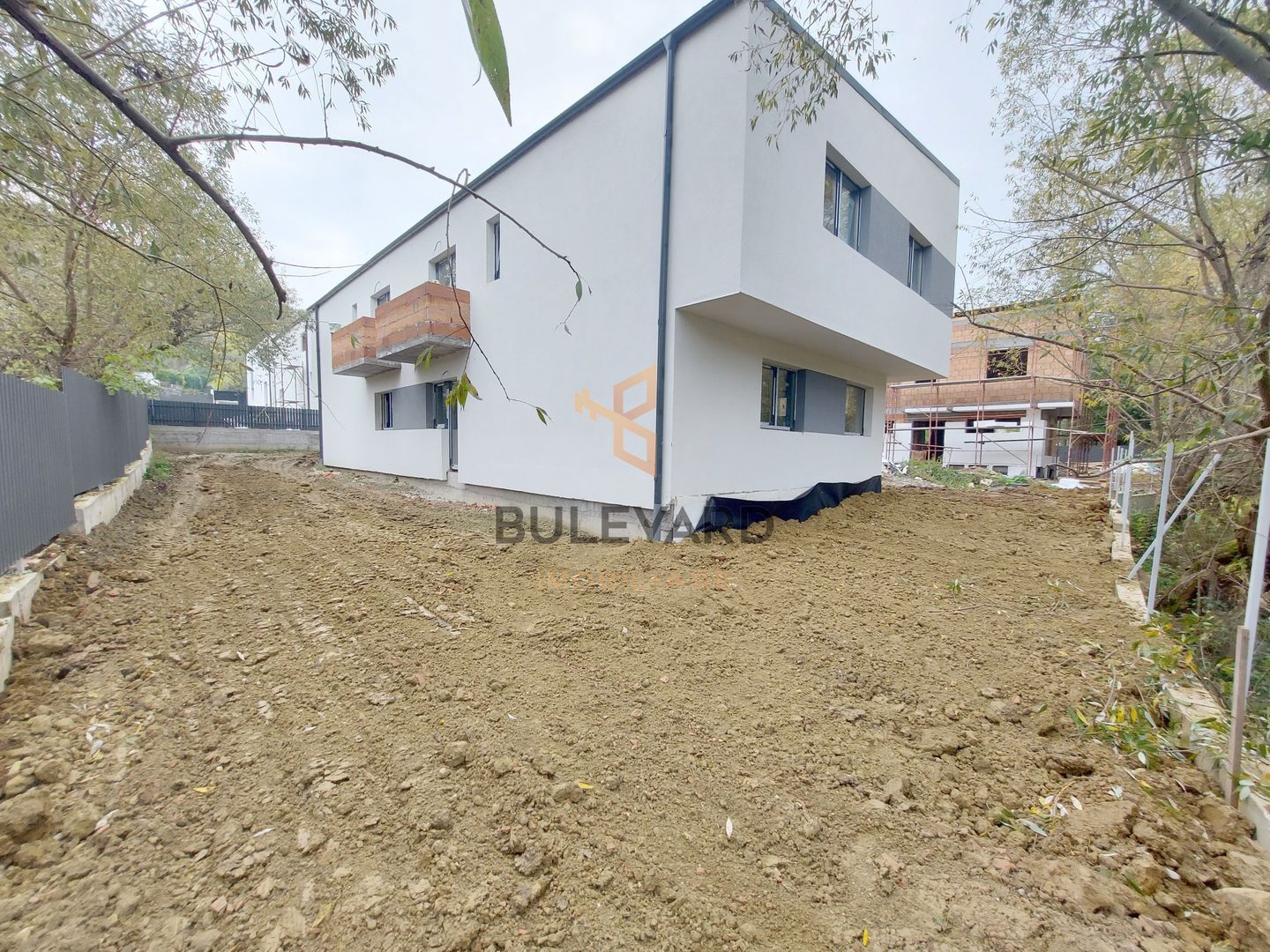 Casa de tip duplex in zona strazii Tautiului! - Poză 4